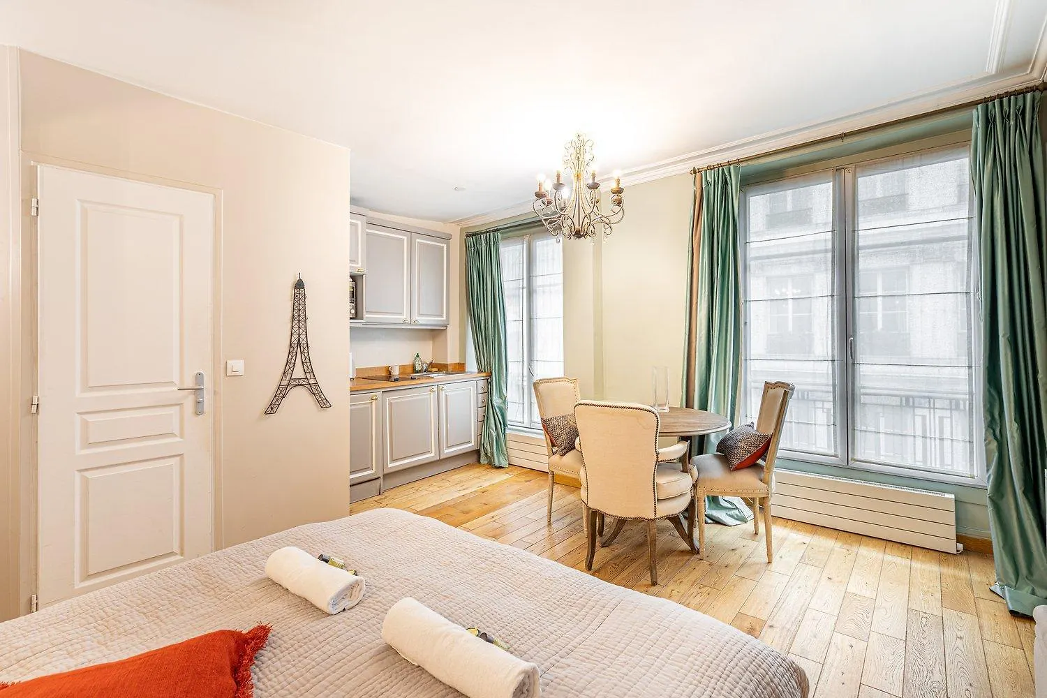 Guestready - Lux Studio - In Le Marais Paris France